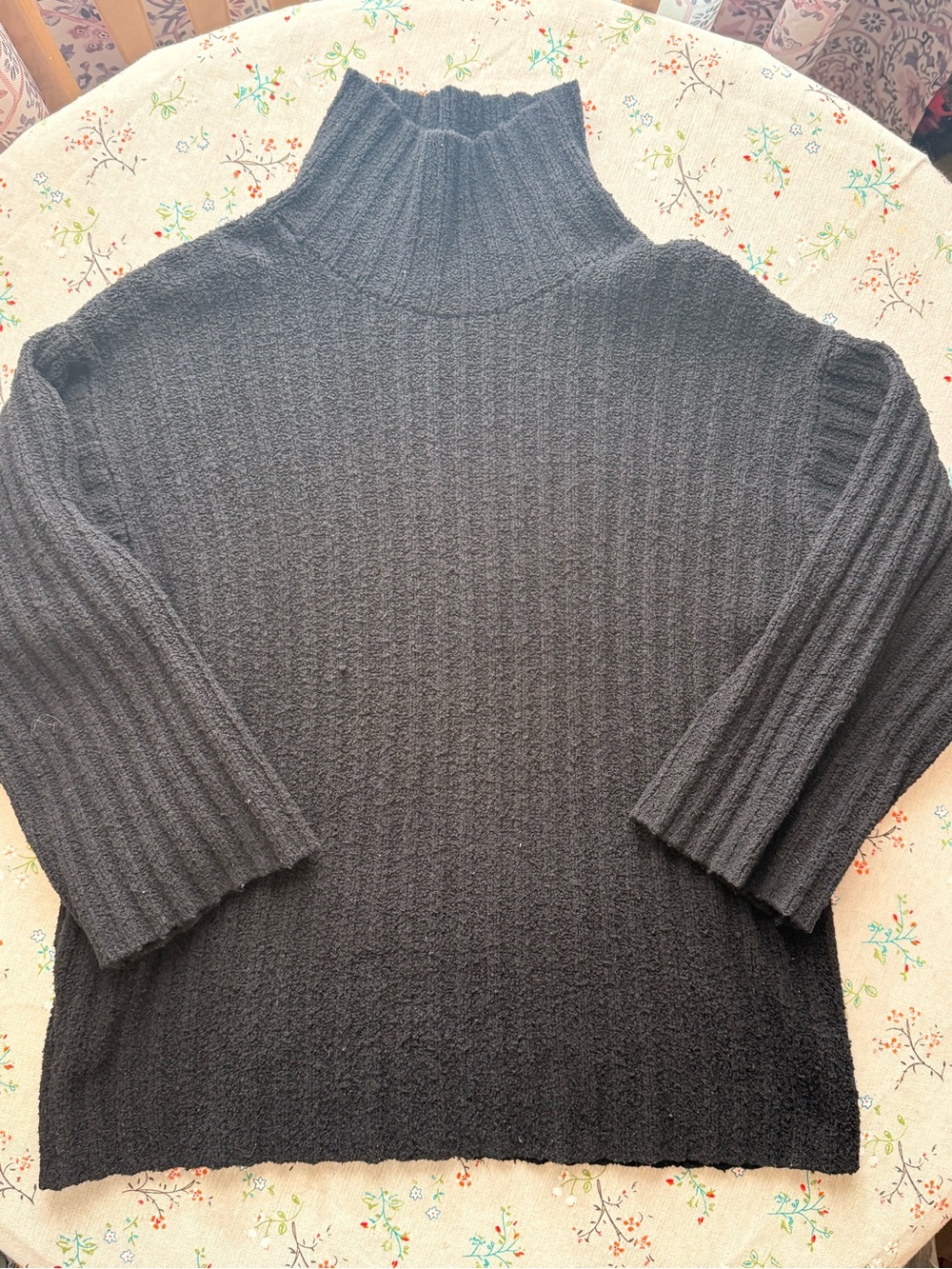 Universal Thread Black Ribbed Turtle Neck Sweater